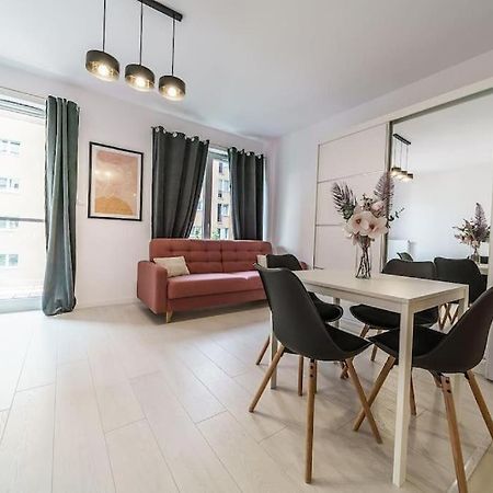 Urbannestgroup - Sienna 65 Apartment Warsaw Ngoại thất bức ảnh