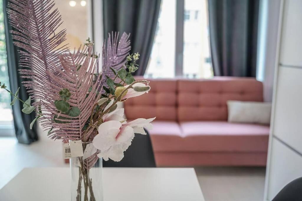 Urbannestgroup - Sienna 65 Apartment Warsaw Ngoại thất bức ảnh